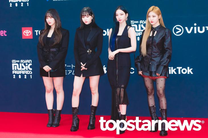 aespa 韓国で初の対面ファンミーティングを開催「とても幸せで楽しい