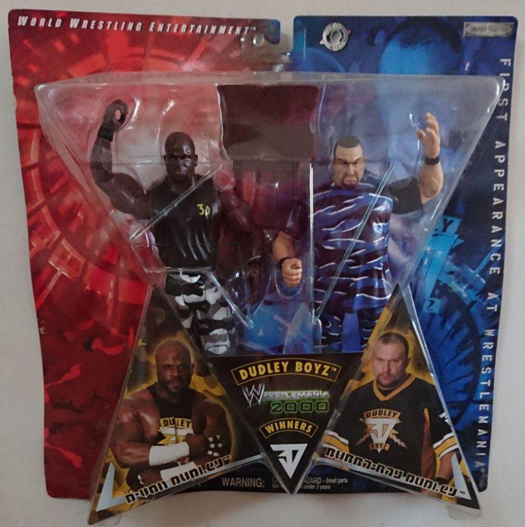 WWE Dudley Boyzフィギュアセット WWE Dudley Boyz From The Vaul 1 Bubba & D-Von Action Figures IN