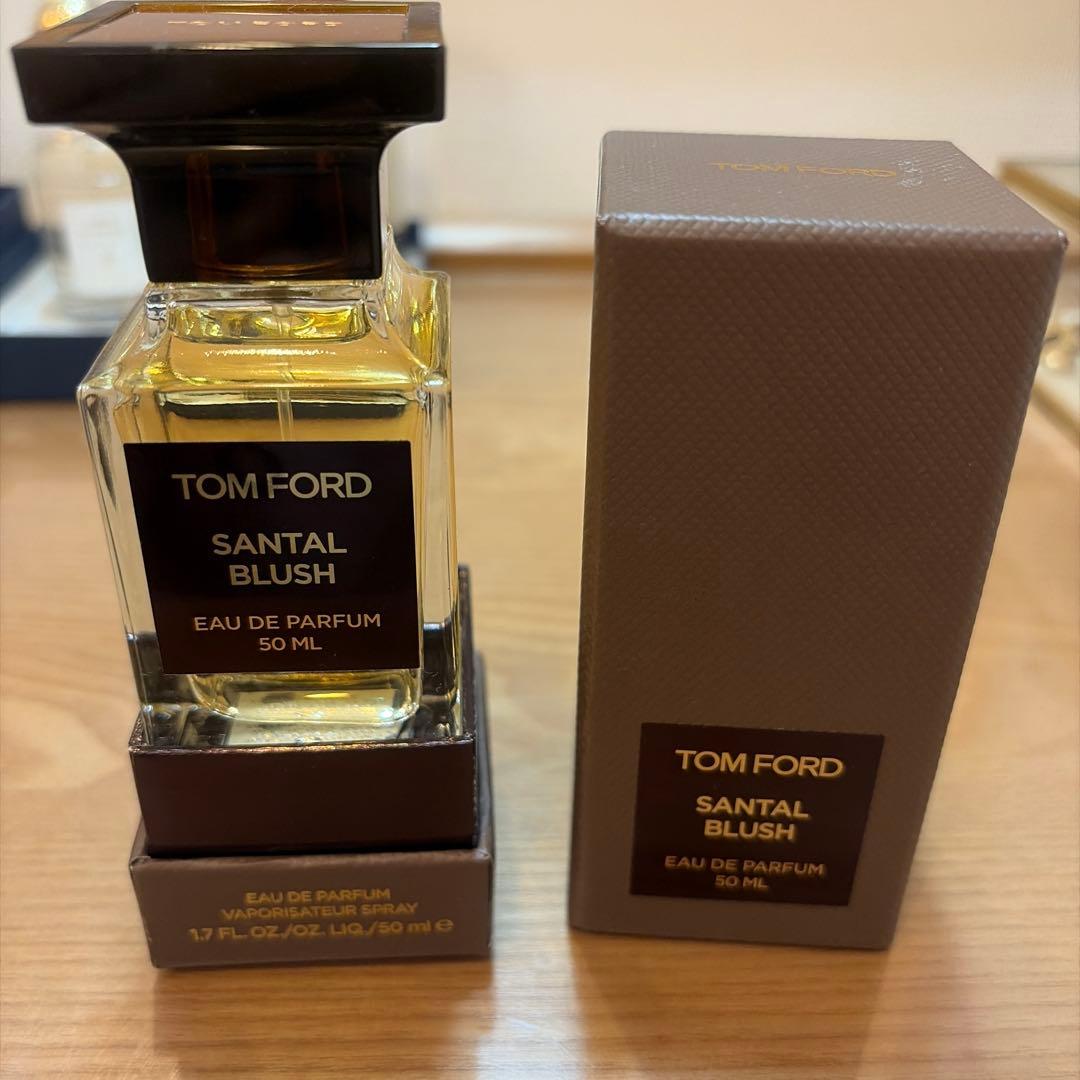 トムフォード　サンタルブラッシュ　EDP 50ml 開封済み　未使用品 04.jpg